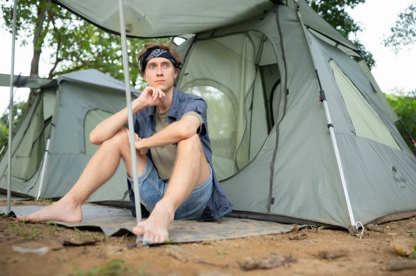 Quels conseils pour un premier camping dans le Morbihan ?